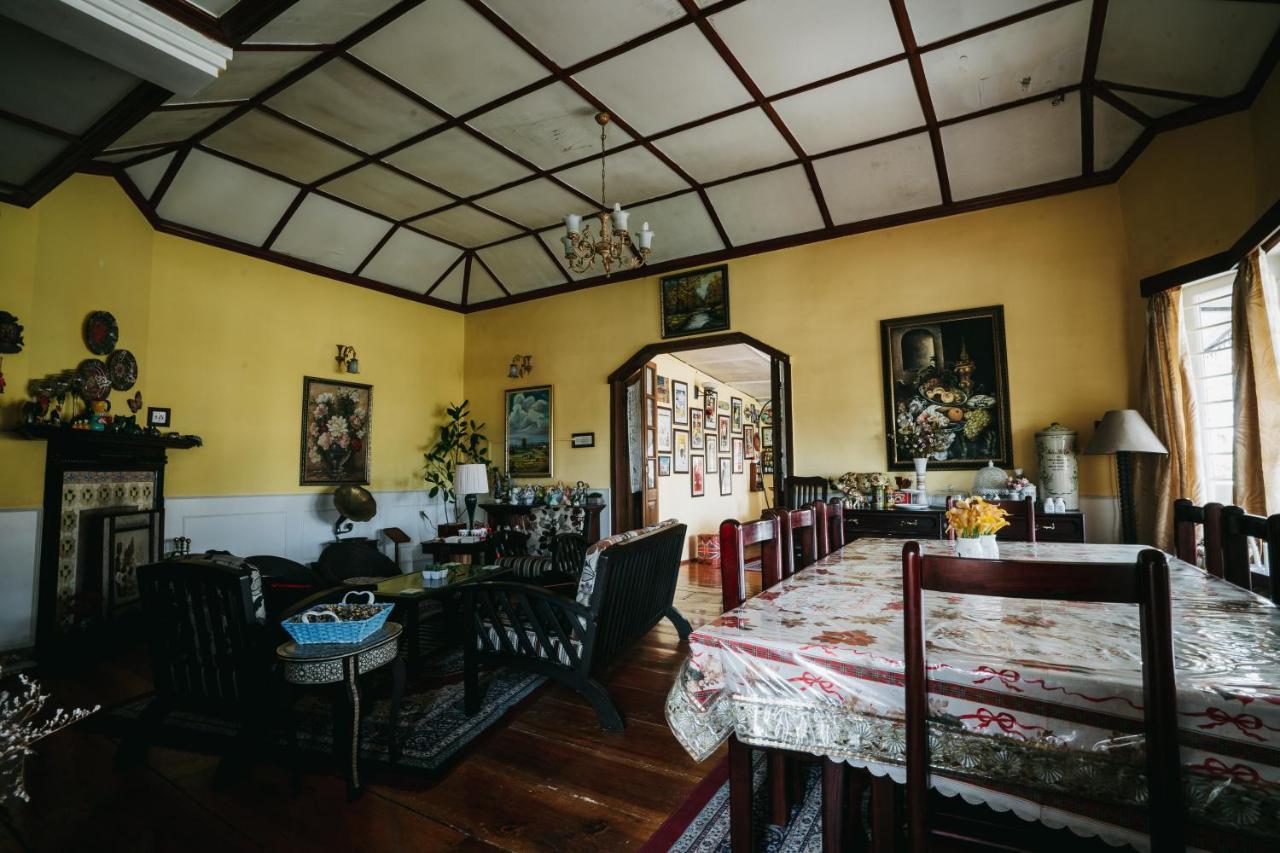 Rock Cliff Home Stay 西隆 外观 照片