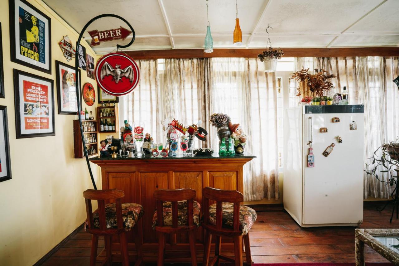 Rock Cliff Home Stay 西隆 外观 照片