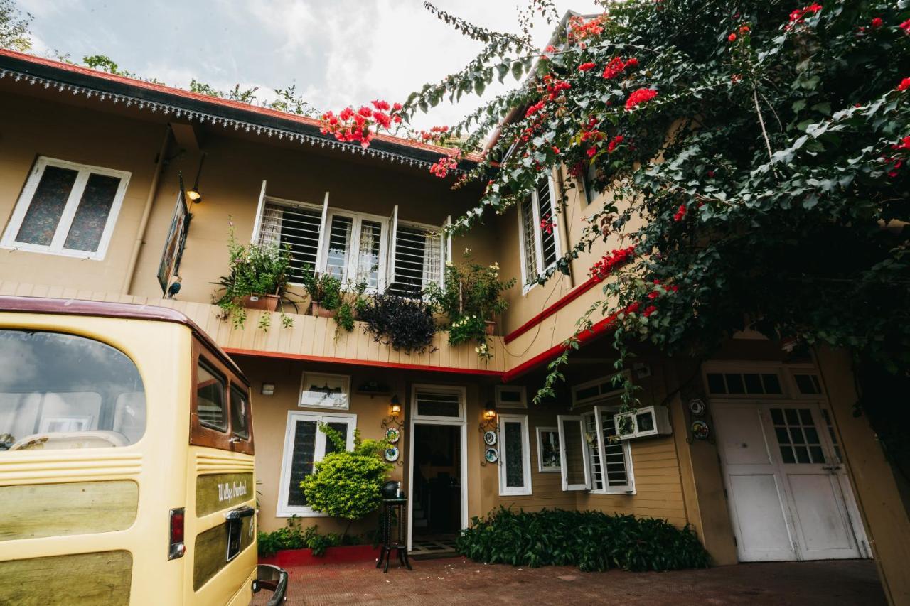 Rock Cliff Home Stay 西隆 外观 照片